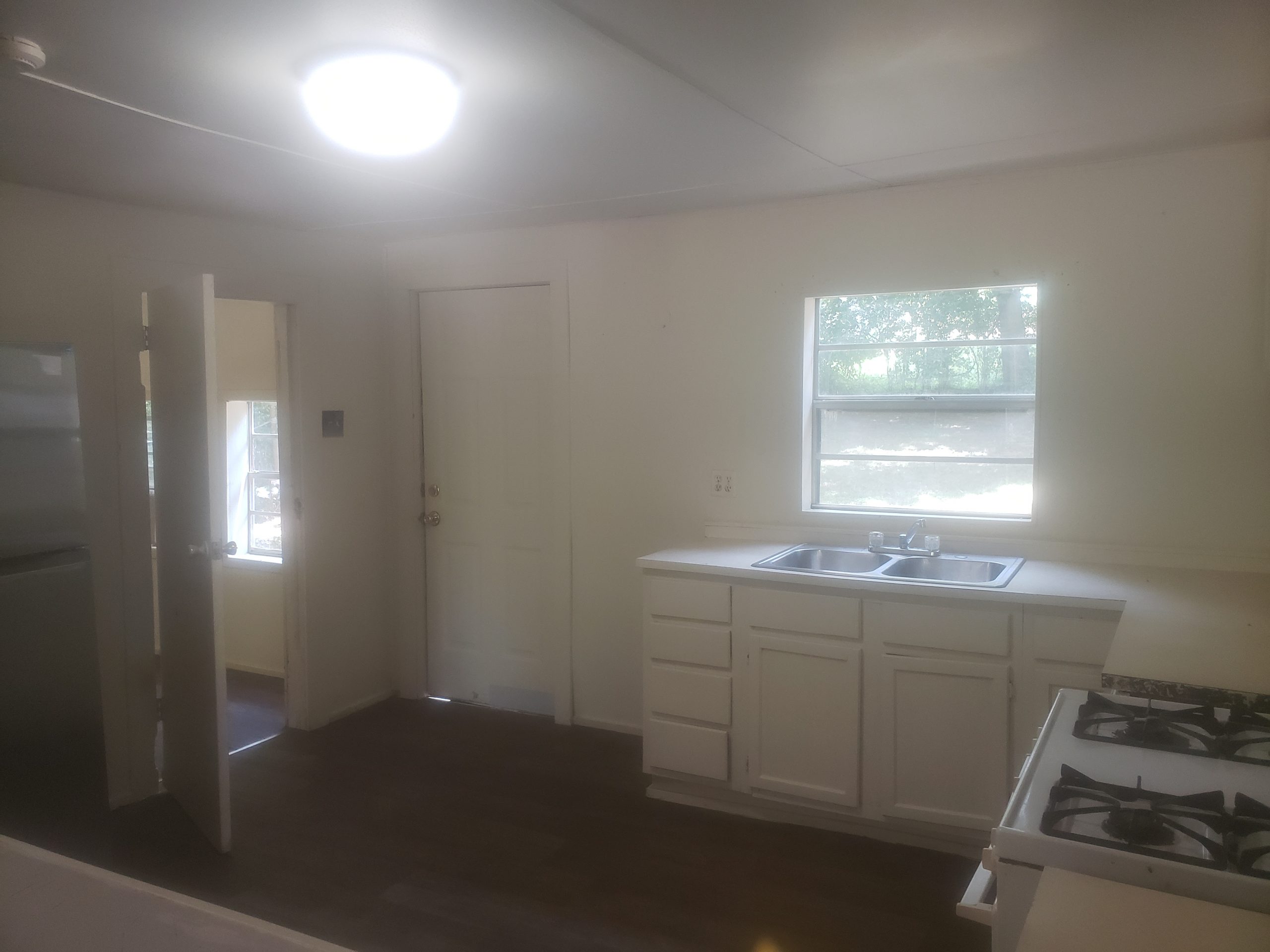 20210708_141701 Moore and Co. Rental